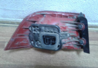 Фонарь правый Volkswagen Passat B7 oem 3Af945096e (трещ стекла)
