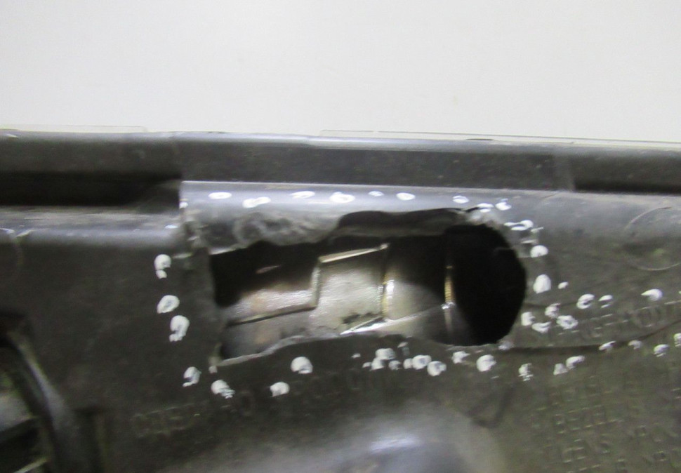 Фара передняя левая (гал) Lada Vesta (15>) oem 21803711011 (трещ.в корп.(слом все крепл) (скл-3) Фара передняя левая (гал) Lada Vesta (15>) oem 21803711011 (трещ.в корп.(слом все крепл) (скл-3)