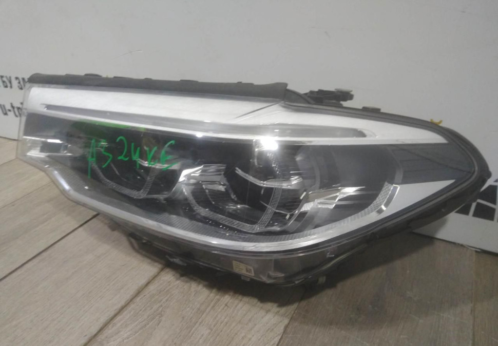 Фара ЛЭД LED адаптивная левая бу BMW 5 G30 OEM 63117214957