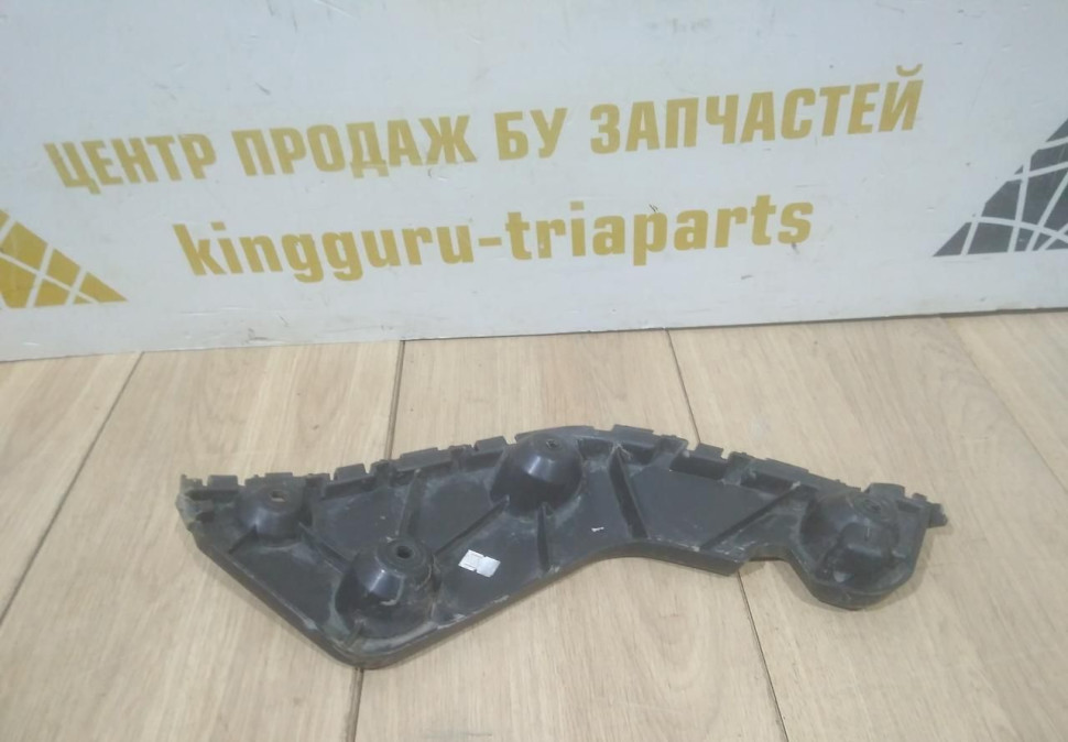 Кронштейн заднего бампера правый бу Renault Duster OEM 850442537R