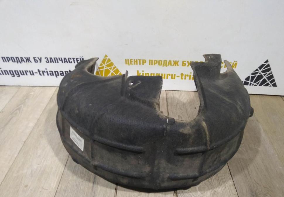 Подкрылок задний левый бу Skoda Octavia A7 OEM 5E0810969C