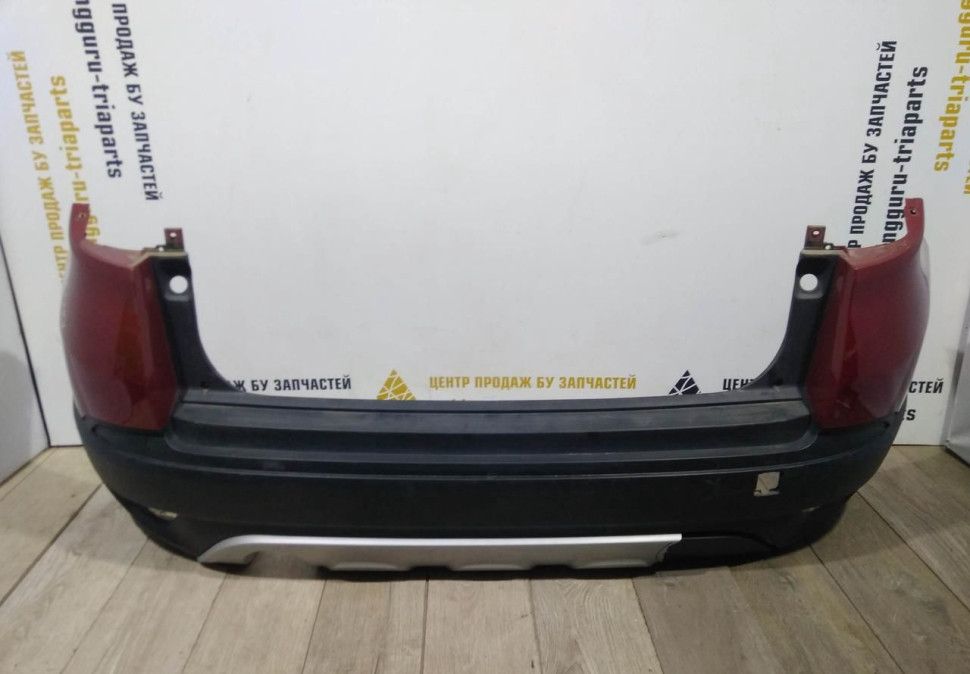 Бампер задний бу Renault Kaptur OEM 850220429R