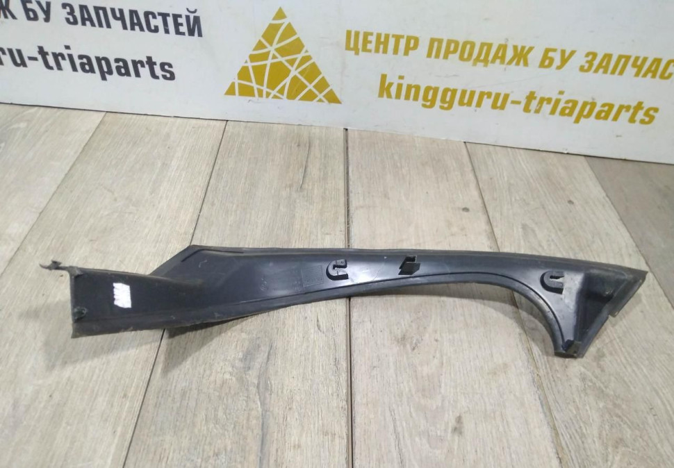 Накладка водостока правая бу BMW 5 G30 OEM 51497400596