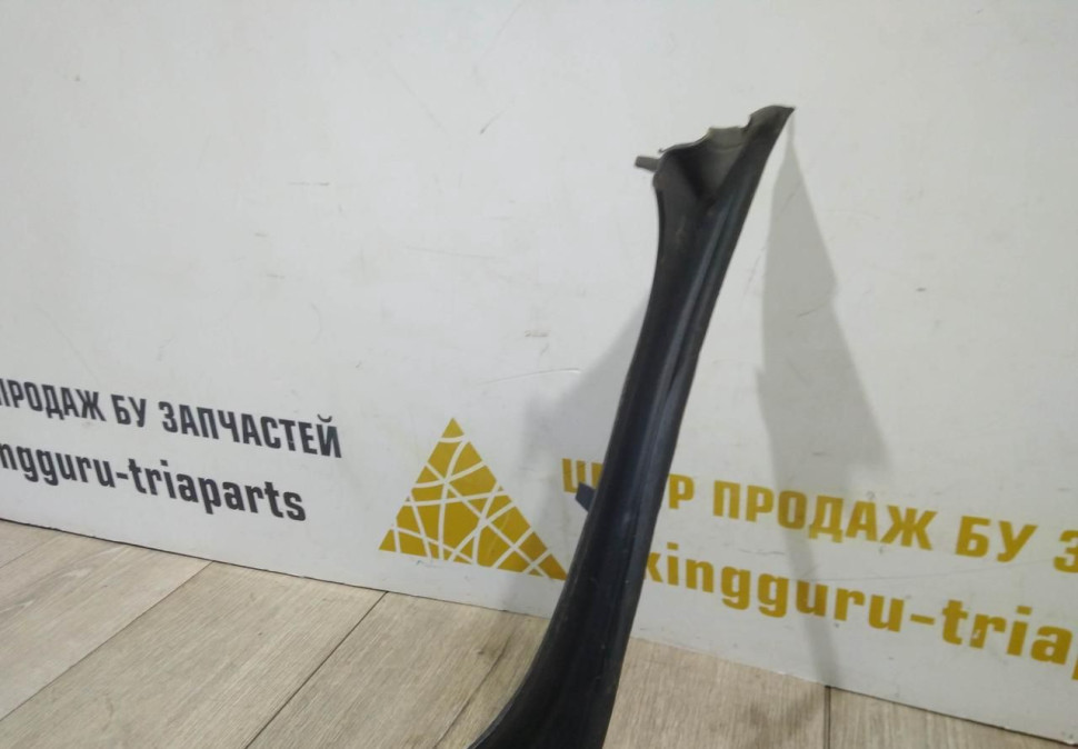 Накладка водостока правая бу BMW 5 G30 OEM 51497400596