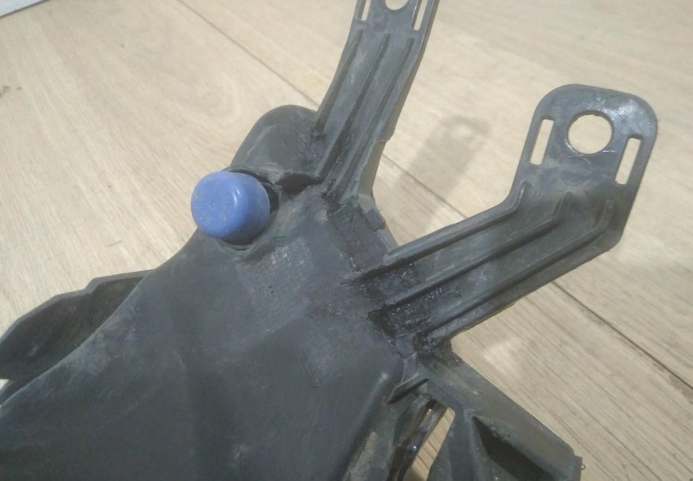 Фара противотуманная левая бу Skoda Rapid рестайлинг OEM 5JA941699D