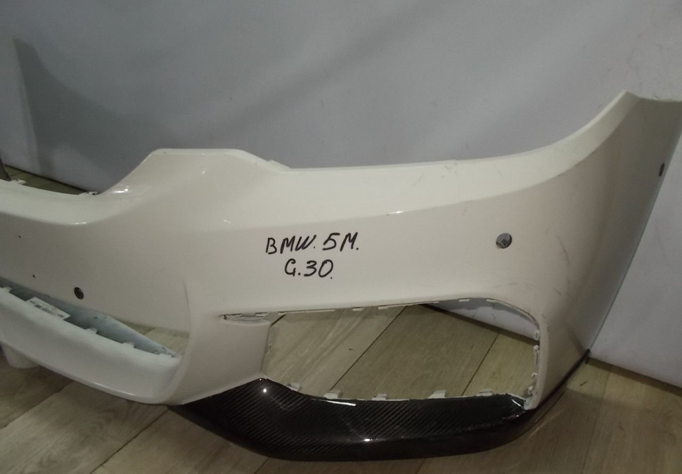 Бампер передний бу BMW 5 G30 M-Pack OEM 51118064928 Бампер передний бу BMW 5 G30 M-Pack OEM 51118064928
