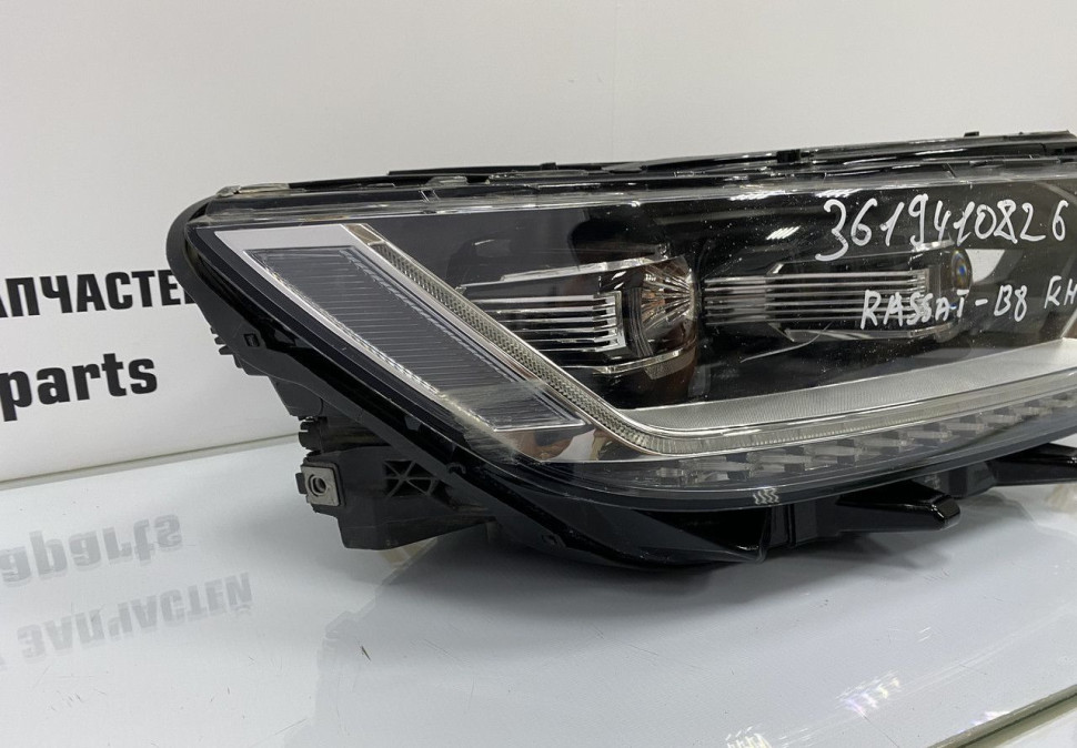 Фара правая Volkswagen Passat B8 2014 oem 3G1941082G