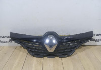 Решетка радиатора бу Renault Kaptur OEM 623103985R