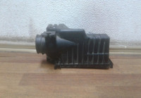 Корпус воздушного фильтра Hyundai Solaris 1 oem 281121R100 (деф)