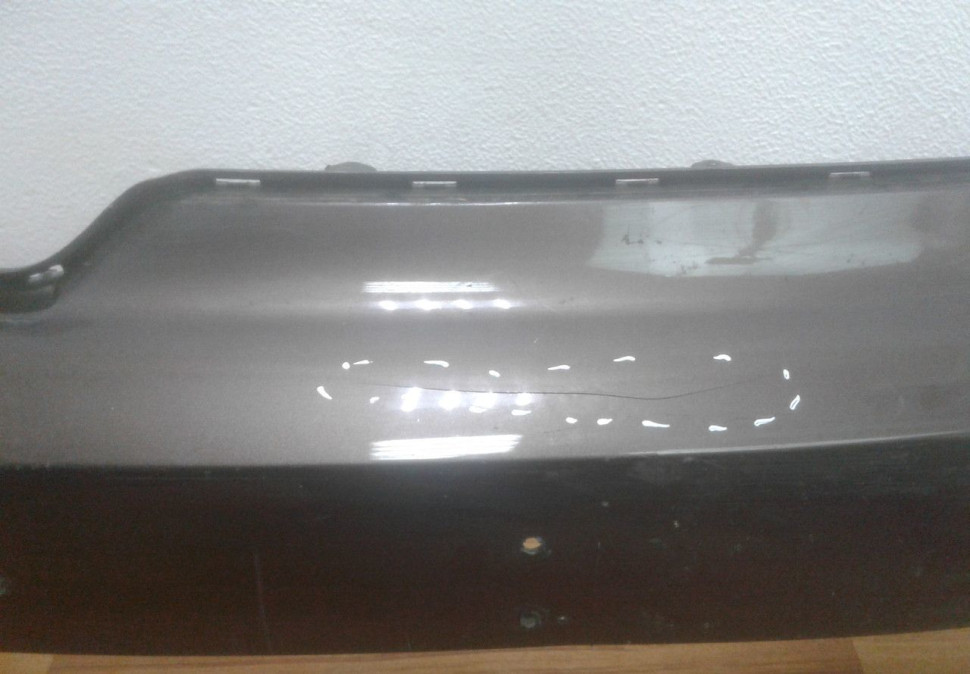 Бампер передний Volkswagen Touareg NF рест oem 7p6807221 (трещины ) (скл-4) Бампер передний Volkswagen Touareg NF рест oem 7p6807221 (трещины ) (скл-4)