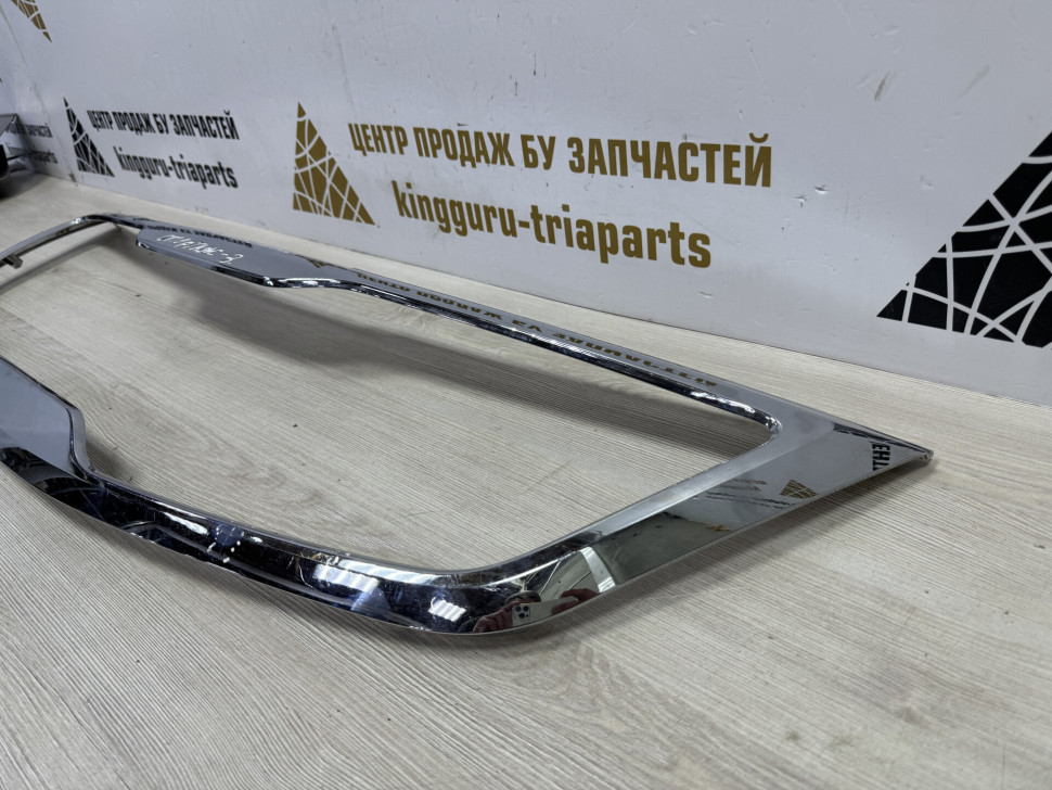 Молдинг решетки радиатора для Kia Sportage 3 2010 863533W000
