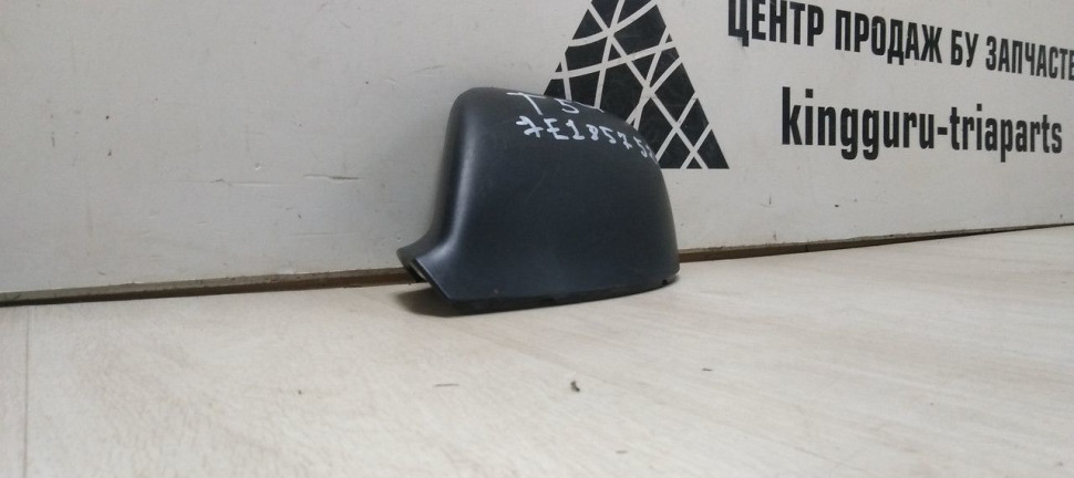 Крышка зеркала левая Volkswagen Transporter T5 (03-15) oem 7e1857527k Крышка зеркала левая Volkswagen Transporter T5 (03-15) oem 7e1857527k