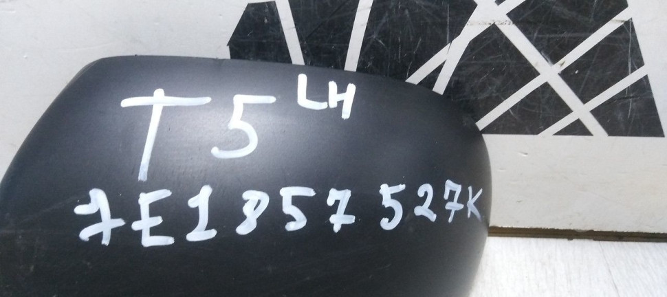 Крышка зеркала левая Volkswagen Transporter T5 (03-15) oem 7e1857527k Крышка зеркала левая Volkswagen Transporter T5 (03-15) oem 7e1857527k