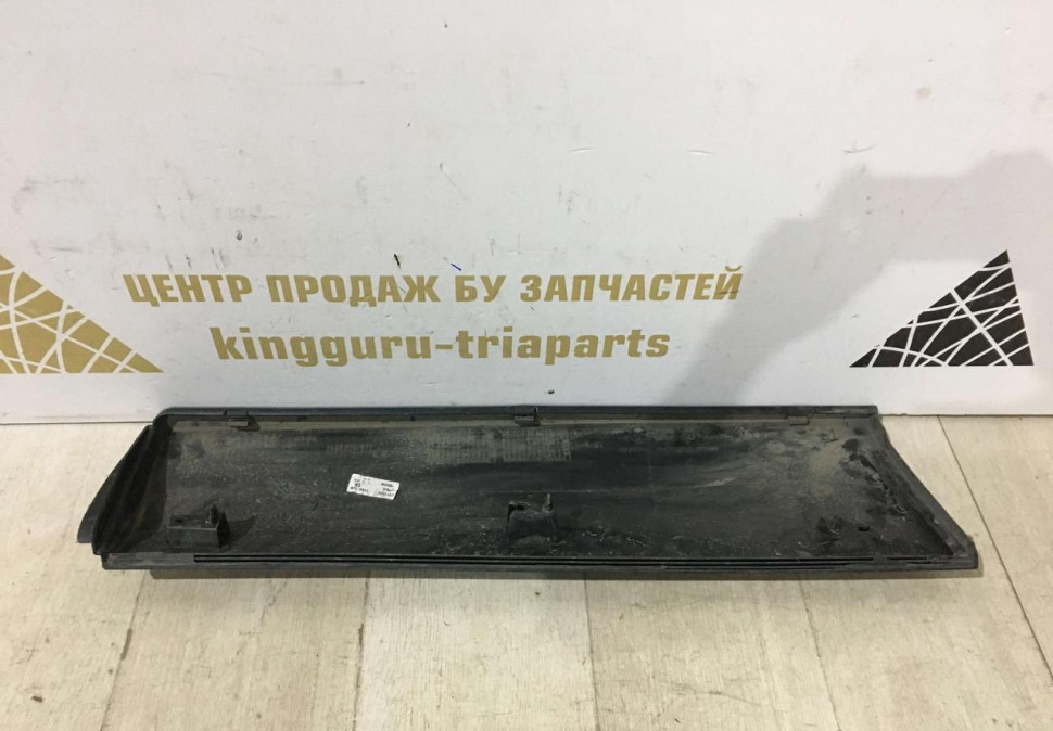 Молдинг двери задний левый Skoda Karoq OEM 57A854949