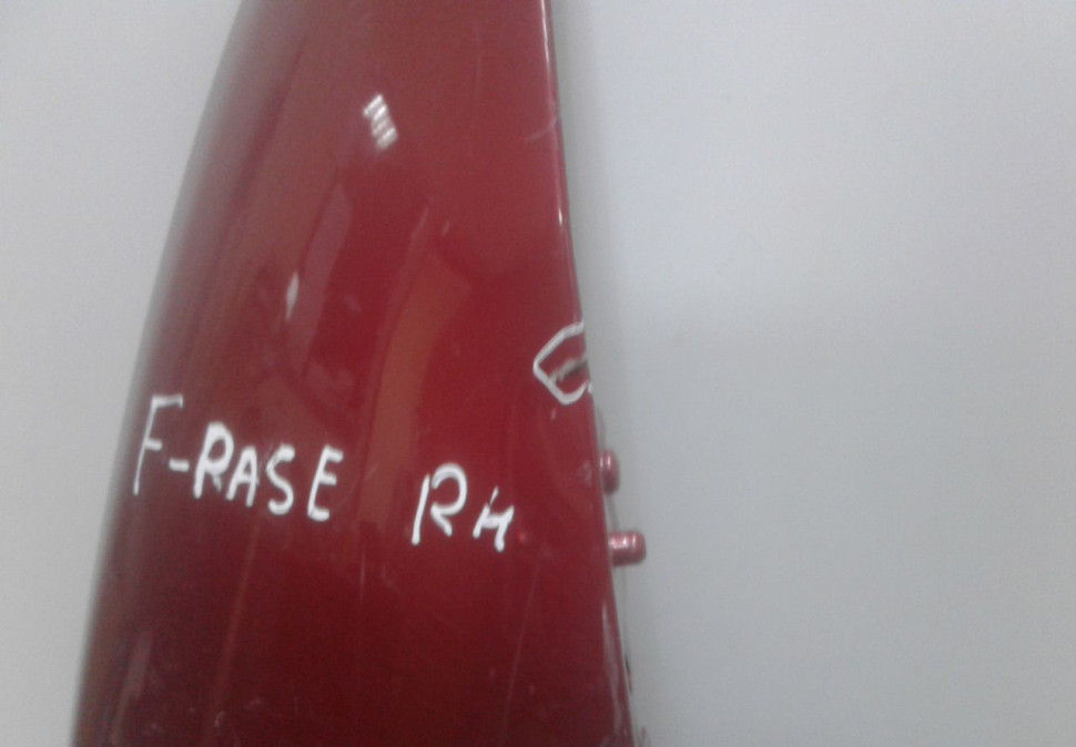 Крыло переднее правое Jaguar F-Pace oem HK8316A182 (мал.деф) Крыло переднее правое Jaguar F-Pace oem HK8316A182 (мал.деф)