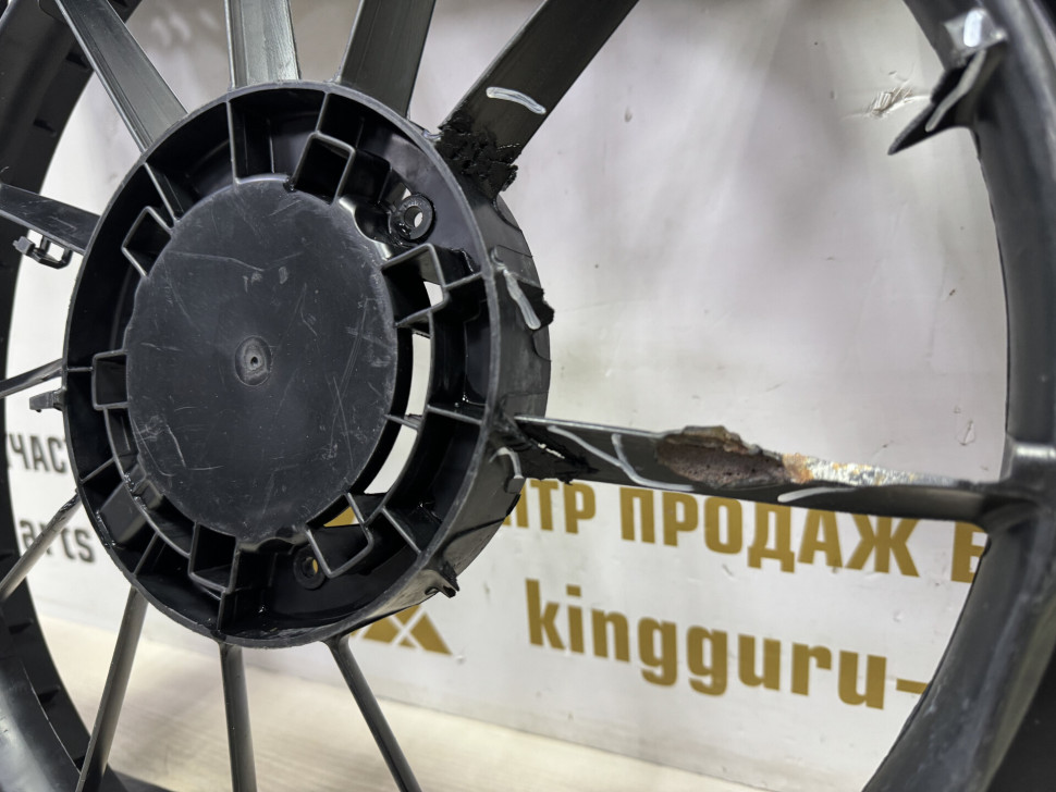 Диффузор вентилятора Chevrolet Cobalt (11-15) oem 95460100 Диффузор вентилятора Chevrolet Cobalt (11-15) oem 95460100