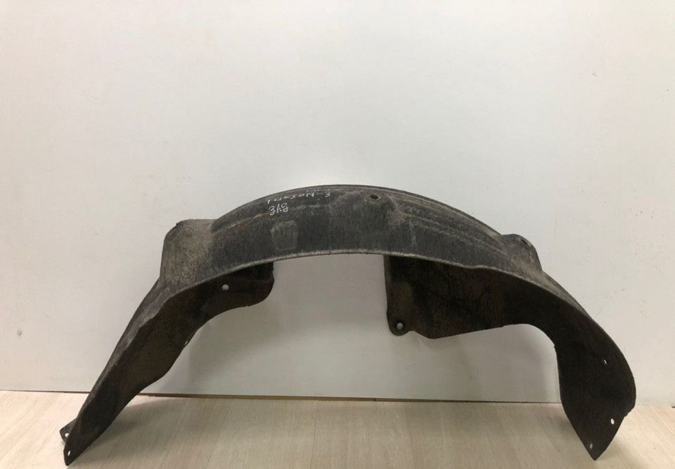 Подкрылок задний правый Hyundai Tucson 3 oem 86822d7100