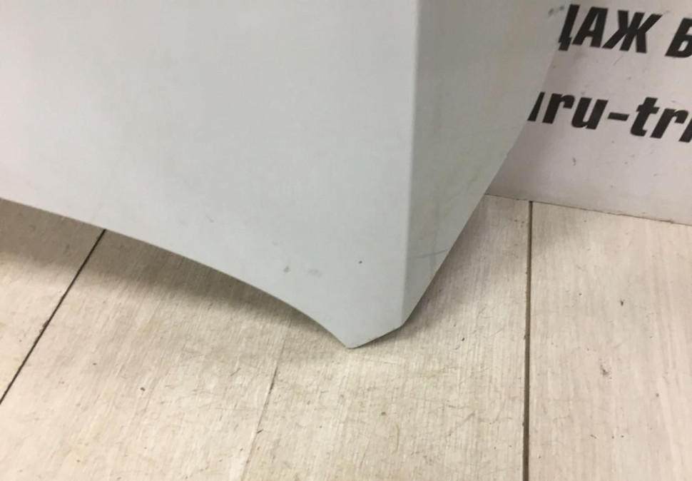 Капот Skoda Octavia A7 рестайлинг OEM 5E0823031A Капот Skoda Octavia A7 рестайлинг OEM 5E0823031A