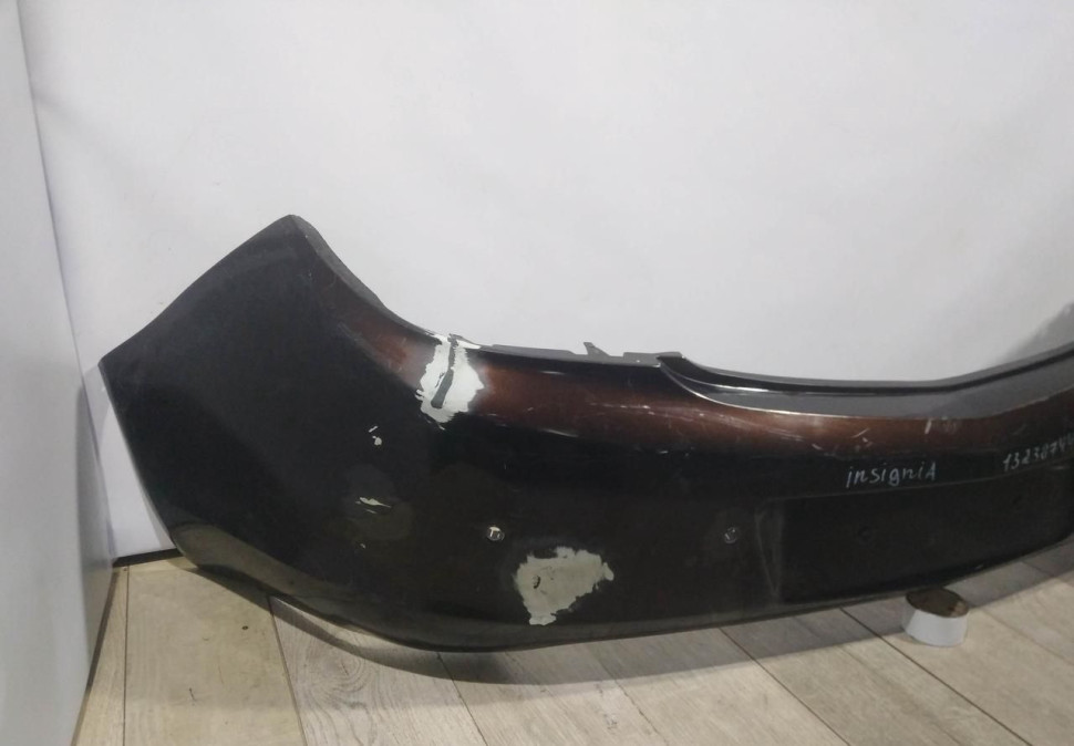 Бампер задний бу Opel Insignia до рестайлинг OEM 13238744