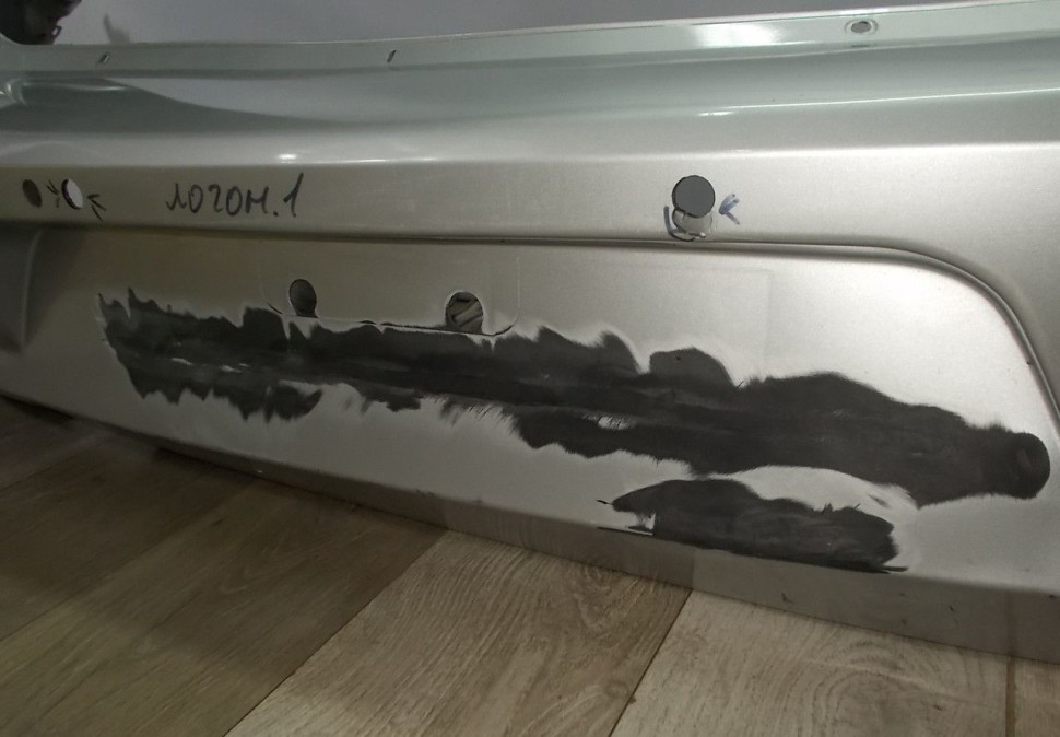 Бампер задний бу Renault Logan 1 OEM 8200752683 Бампер задний бу Renault Logan 1 OEM 8200752683