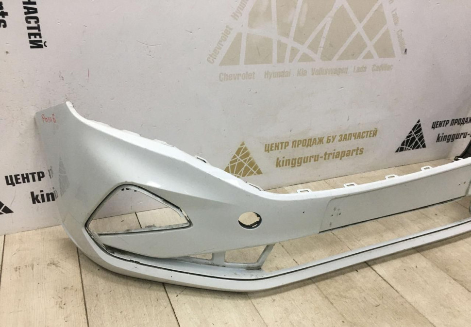 Бампер передний Volkswagen Polo 6 Liftback 2020 OEM  6N5807221