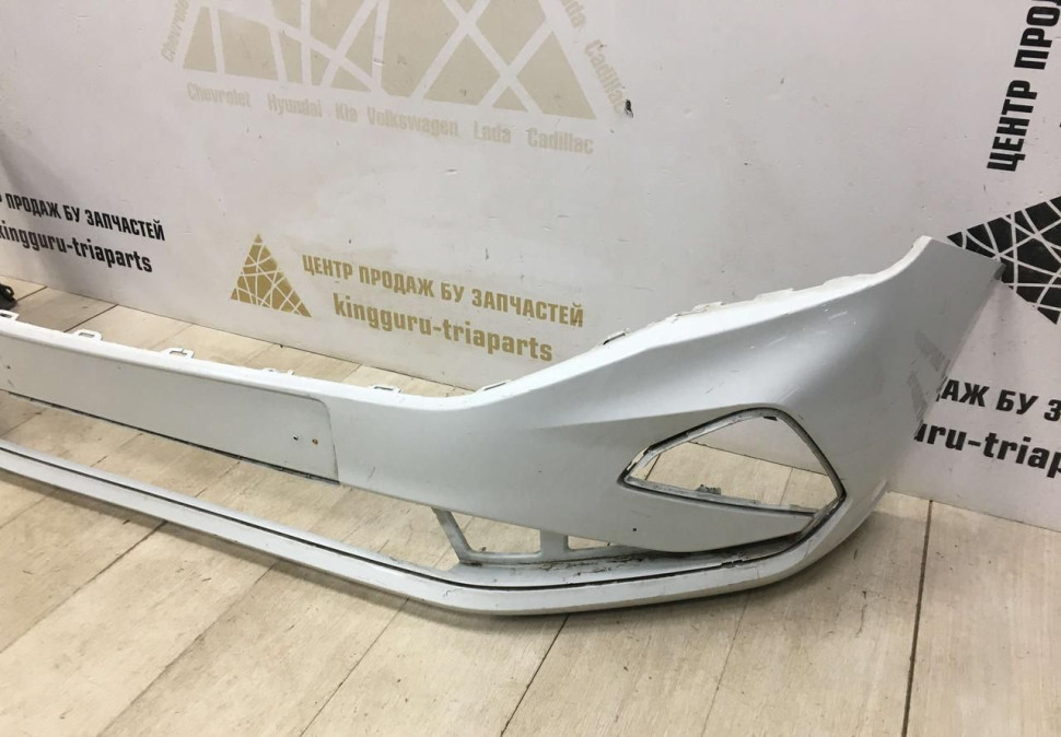Бампер передний Volkswagen Polo 6 Liftback 2020 OEM  6N5807221