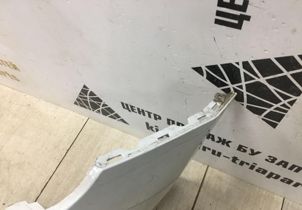 Бампер передний Volkswagen Polo 6 Liftback 2020 OEM  6N5807221