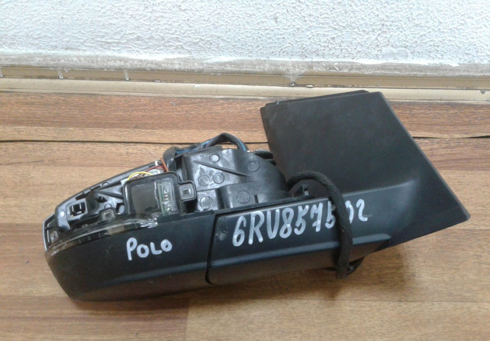 Корпус зеркала правый Volkswagen Polo oem 6ru857502 Корпус зеркала правый Volkswagen Polo oem 6ru857502