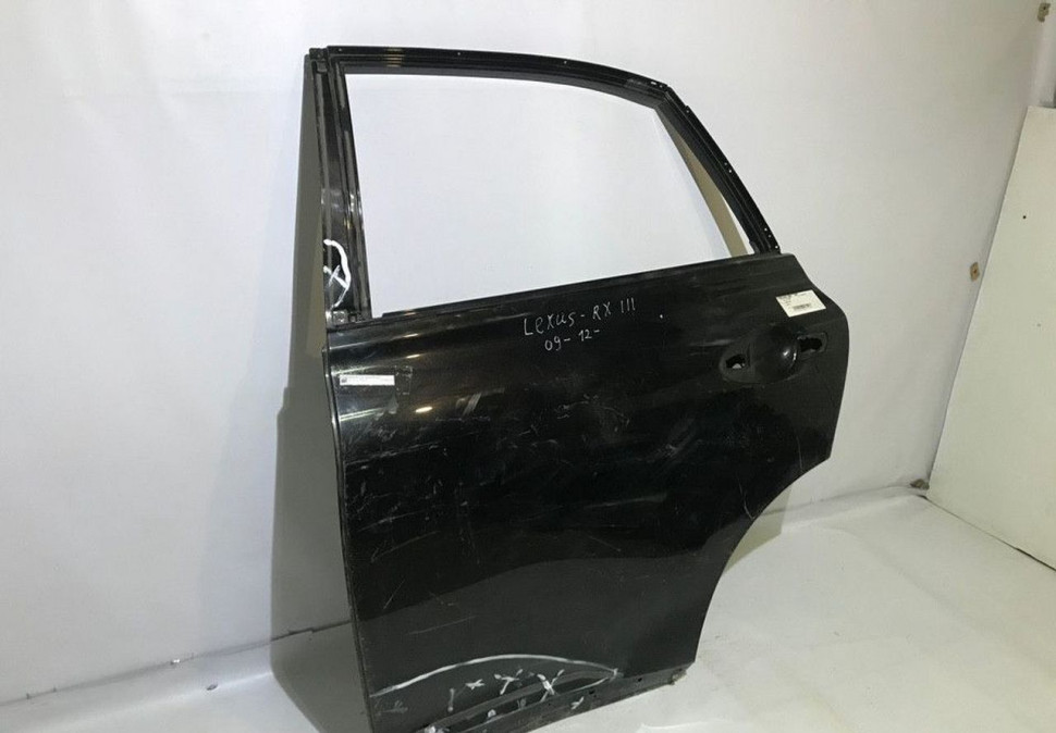Дверь задняя левая Lexus RX 3 oem 6700448130 (Скл-3) Дверь задняя левая Lexus RX 3 oem 6700448130 (Скл-3)