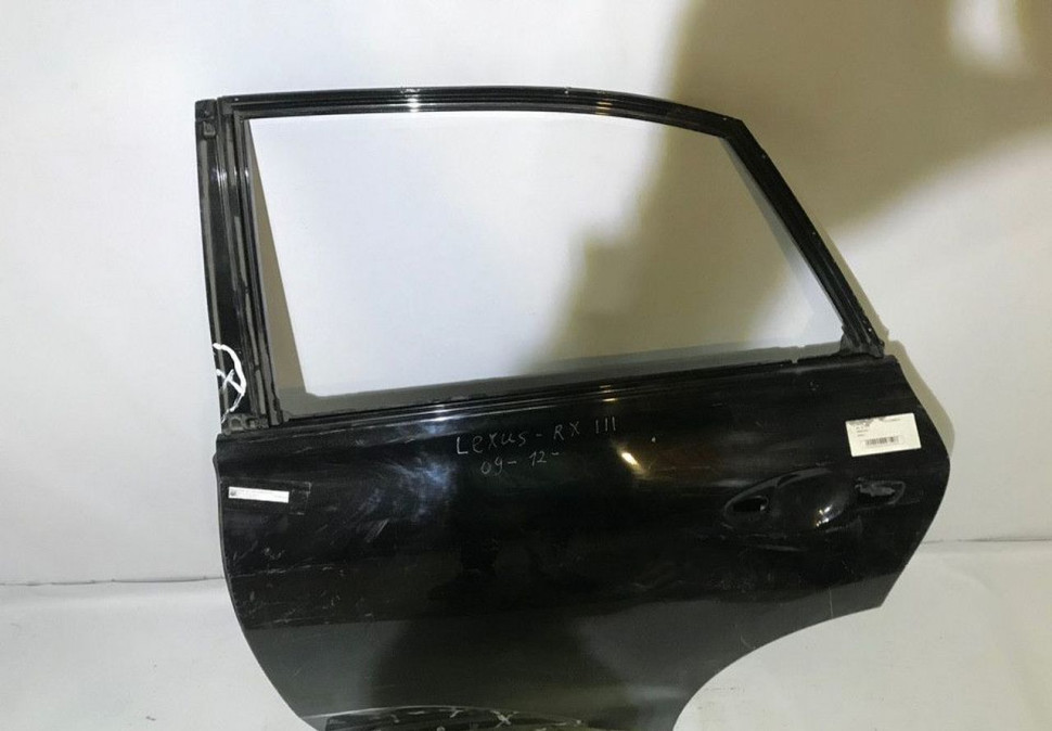 Дверь задняя левая Lexus RX 3 oem 6700448130 (Скл-3) Дверь задняя левая Lexus RX 3 oem 6700448130 (Скл-3)