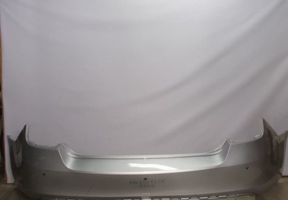 Бампер задний бу Skoda Rapid OEM 60U807421 Бампер задний бу Skoda Rapid OEM 60U807421