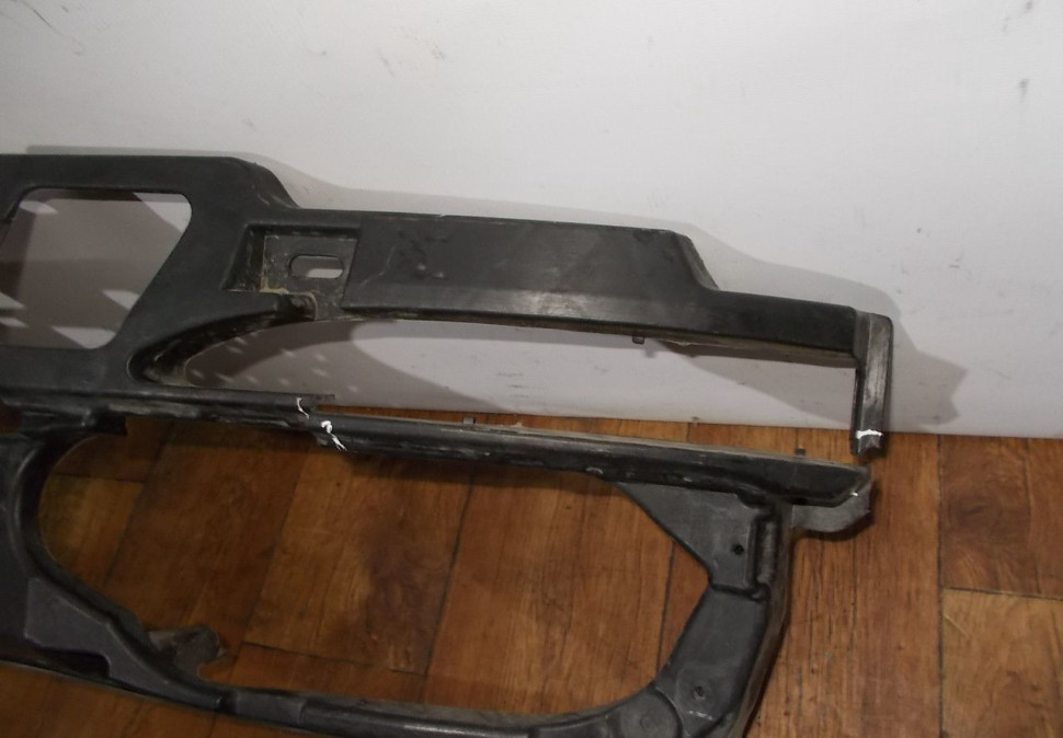 Кронштейн заднего бампера бу BMW 7 G11 OEM 51127357142