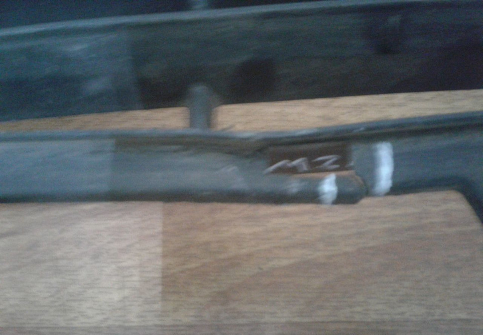 Решетка переднего бампера Hyundai Santa fe 3 oem 865612W000 (трещины)