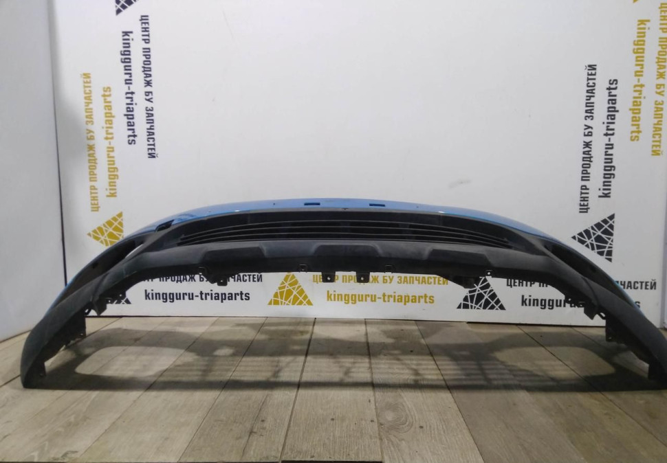 Бампер передний бу Renault Kaptur OEM 620222180R