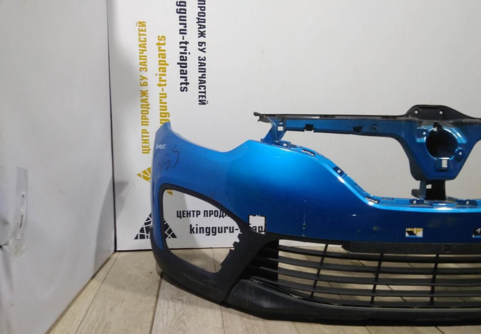 Бампер передний бу Renault Kaptur OEM 620222180R