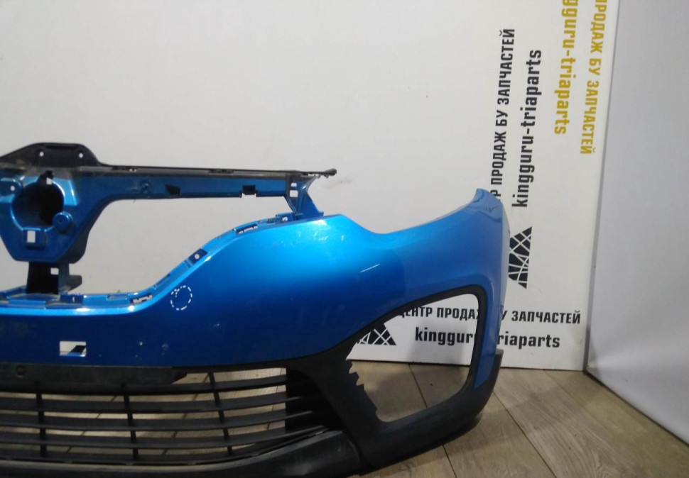 Бампер передний бу Renault Kaptur OEM 620222180R