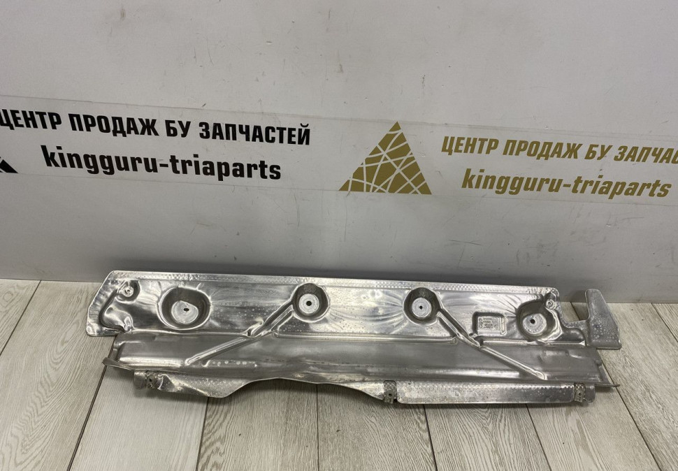 Теплоизоляция глушителя задняя BMW X5 G05 OEM 51487424936