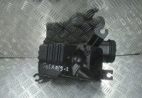 Корпус (крышка) воздушного фильтра Hyundai Solaris 1 oem 281121R100 (слом.2 крепл)