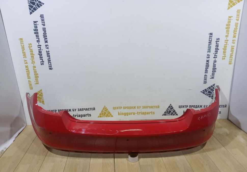 Бампер задний бу Skoda Rapid OEM 60U807421