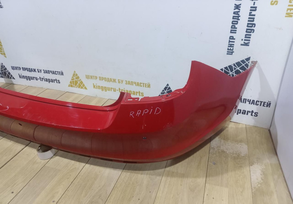 Бампер задний бу Skoda Rapid OEM 60U807421