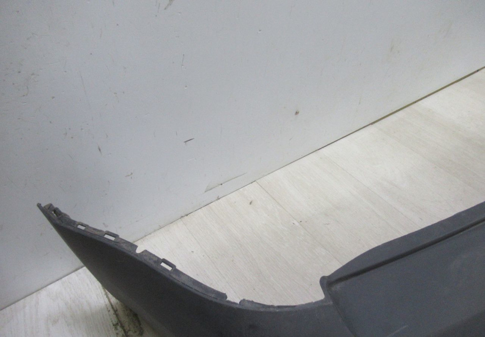 Бампер задний Volkswagen Caddy 4 oem 2k5807421 Бампер задний Volkswagen Caddy 4 oem 2k5807421