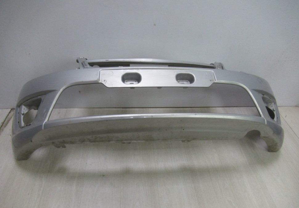 Бампер передний Lada Granta oem 2190280301510 (трещина) (скл-3) Бампер передний Lada Granta oem 2190280301510 (трещина) (скл-3)