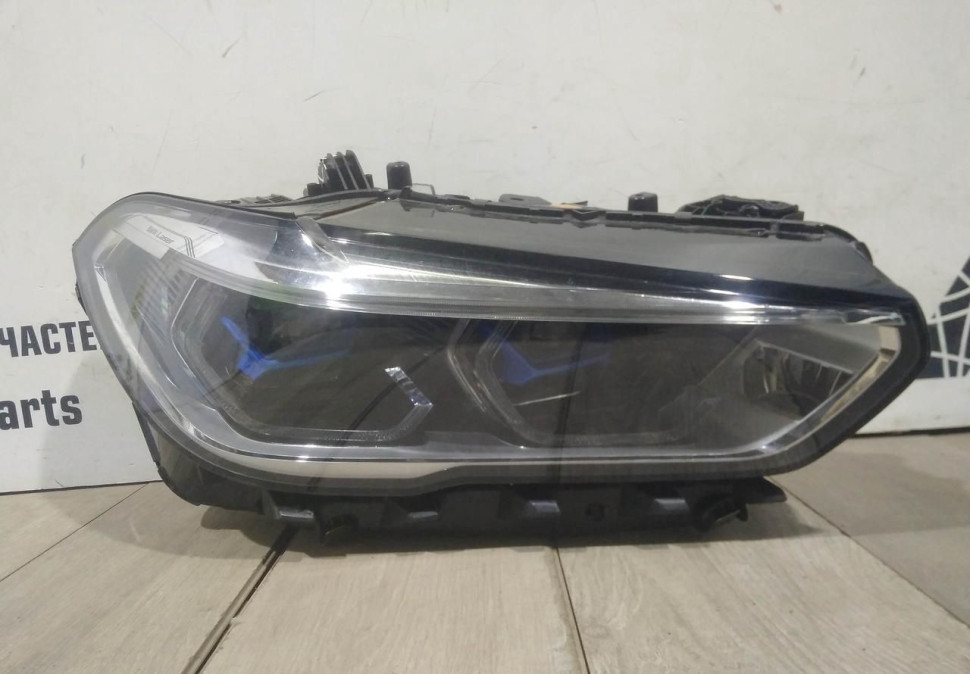 Фара лазерная правая бу BMW X5 G05 OEM 63119850426
