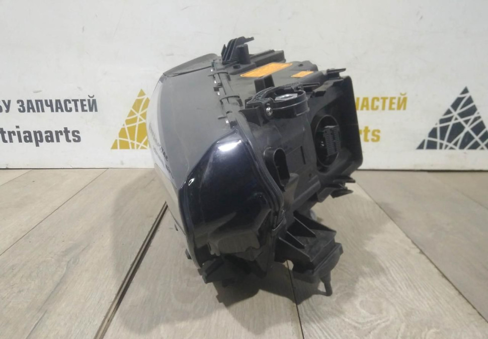 Фара лазерная правая бу BMW X5 G05 OEM 63119850426 Фара лазерная правая бу BMW X5 G05 OEM 63119850426
