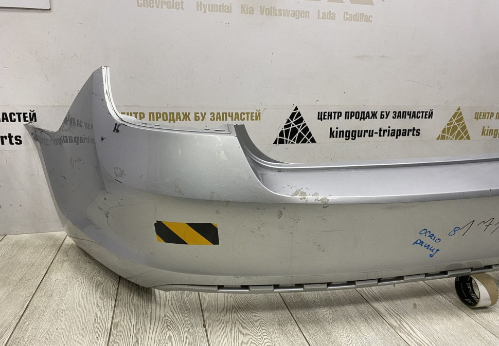 Бампер задний Skoda Rapid 2013 OEM 60U807421B Бампер задний Skoda Rapid 2013 OEM 60U807421B