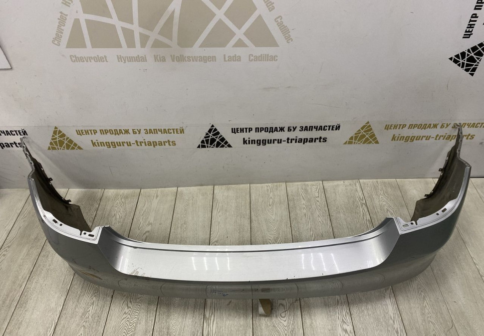 Бампер задний Skoda Rapid 2013 OEM 60U807421B Бампер задний Skoda Rapid 2013 OEM 60U807421B