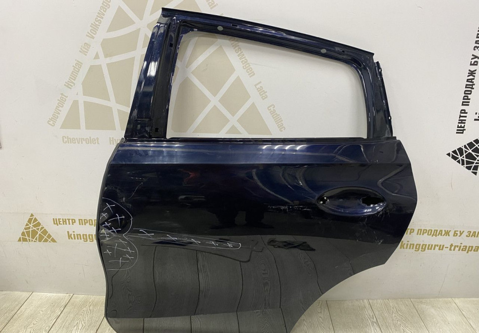 Дверь задняя левая бу BMW X6 G06 OEM 41008497451