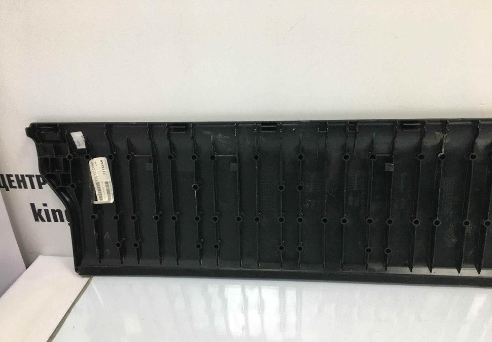 Обивка борта BMW X5 G05 OEM 7438172 Обивка борта BMW X5 G05 OEM 7438172