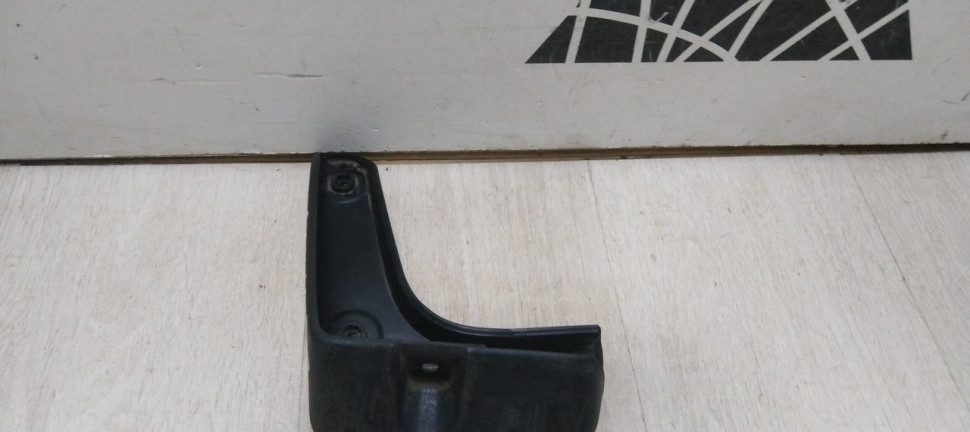 Брызговик задний правый Hyundai Solaris 2 (17-20) oem 86841h5000 Брызговик задний правый Hyundai Solaris 2 (17-20) oem 86841h5000