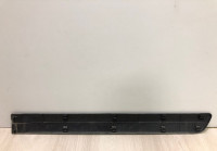 Молдинг двери задний правый Lada Largus oem 8450000410